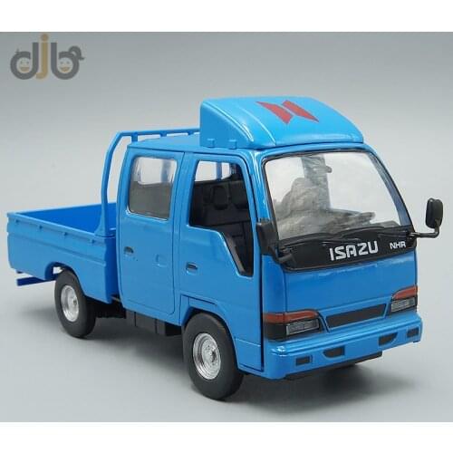 1:32 Diecast Metal Model Toy Isazu Utility Vehicle With Sound&Light