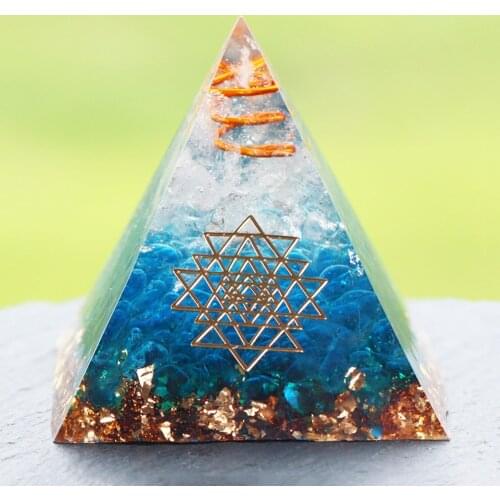 Energy Orgonite Pyramid Blue Glass Gravel Healing Crystals Reiki Chakra Orgone Multiplier Pyramids Fengshui Home Decor