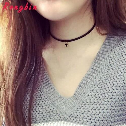 Hot Faux Leather Maxi Choker Fashion Simple Black Velvet Rope Triangle False Collar Chocker Necklace for women collier Bijoux