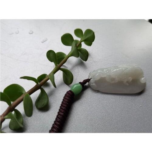 Natural Jade Cicada Jadeite Emerald Necklace Carved Charm Jewellery Fashion Amulet for Men Women Lucky Gifts