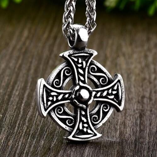 Vintage Viking Celtics Knot Cross Pendant Necklace Men Fashion Stainless Steel Rope Chain Necklace Nordic Totem Amulet Jewelry