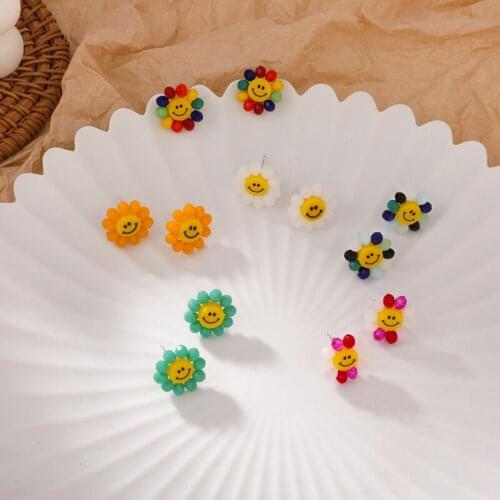 2021 Trend Fashion Jewelry Vitality Girl Crystal Sunflower Smiley Earrings Small Exquisite Earrings Female Niche Earrings Gift