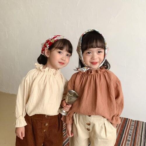 Girls' Korean shirt pure cotton spring and autumn cotton yarn 2021 new lace collar long sleeve childrens shirt baby top