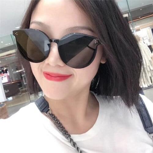 Star Style Metal Peg Black Big Cat Eye Sunglasses Women Cateye UV400 Men Glasses