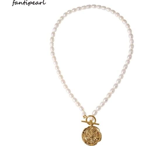 Pearl Necklace Simple Fashion Cold Wind Compass Round Brand Pendant Clavicle Chain Simple Pearl Sweater Chain