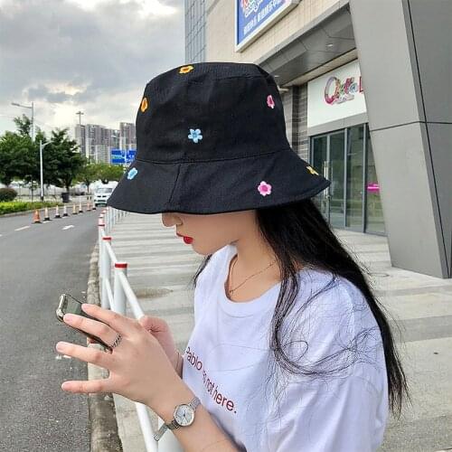 Pragmapism Women Hats