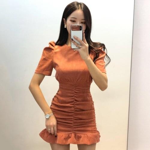 2020 New Fashion Women O-neck Short Sleeve Korean Chic Sexy Dress Women Elegant Female High Waist Pleated Slim Mini Party Dress