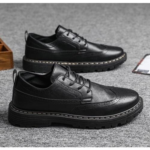 2021 New Mens Shoes Autumn Mens Business Formal Wear Small Leather Shoes Trend British Brogue Casual Shoes