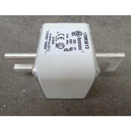 Fuses: 170M5008 170M5058 400A 690V / 170M5009 170M5059 450A / 170M5010 170M5060 500A 690V aR