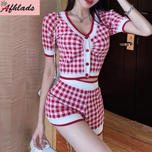 Summer New Short Sleeved Single-Breasted V-Neck Knitted Tops + High Waist Pants Slim Womens Sexy Night Club Two-Piece Sets