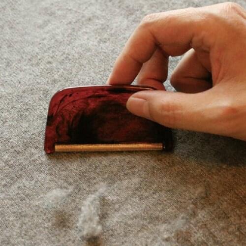 Hot Sale Wool Fabric Clothes Cashmere Sweater Lint Removers Manual Portable Wooden Lint Trimmer Shaver Comb Garment Care