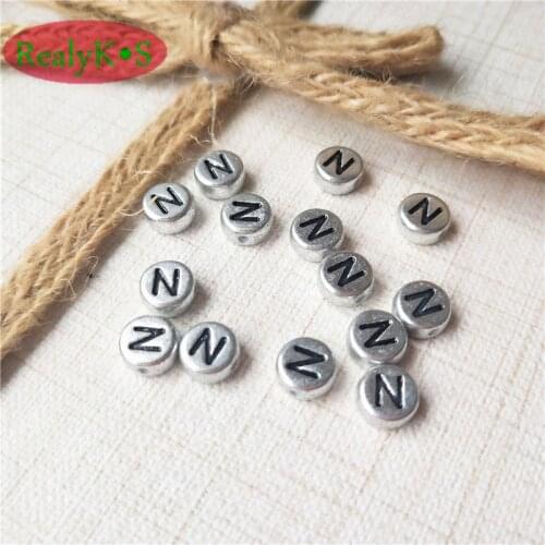 Vintage Silver Tone Acrylic Alphabet Beads 4*7MM Flat Coin Round Shape Plastic Letters Beads Single Initial Character N Beads
