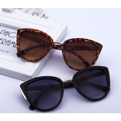 New Fashion Retro Cateye Sunglasses women Female Shades Eyewear vintage sunglasses UV400 clout goggles oculos de grau feminino