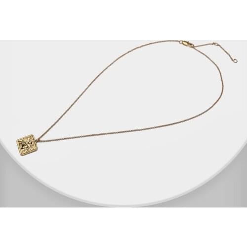 Amorita boutique Retro angel relief square pendant necklace