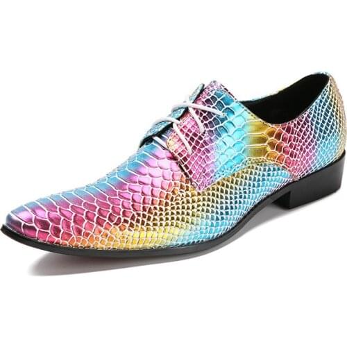 New Summer Fashion Mens Shoes Casual Personality Metal Pointed Classic Retro Leather Color Crocodile Pattern Mens Shoes