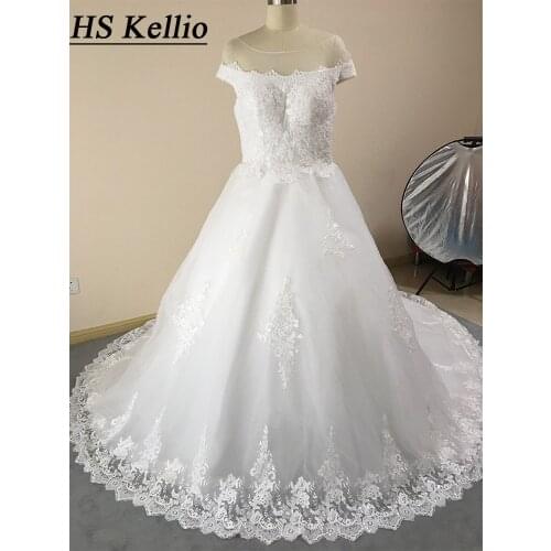 Royal Train Wedding Dress Sequined Lace Appliques Cap Sleeve Bridal Gowns Wide Lace Edge