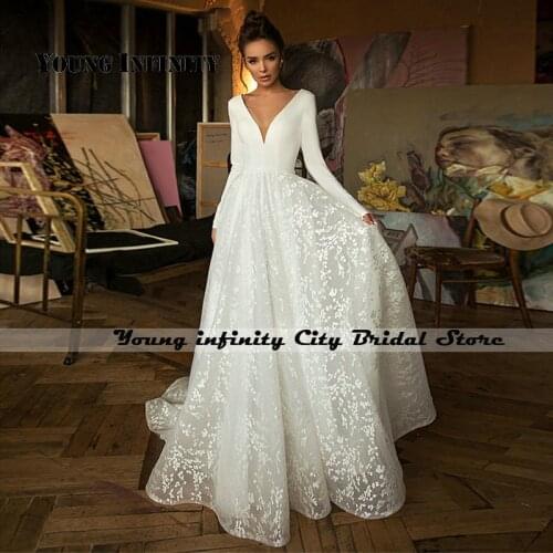 Elegant V Neck Long Sleeves Lace Wedding Dress Simple Design A Line White Bride Dress 2020 V Backless Long Bridal Gown