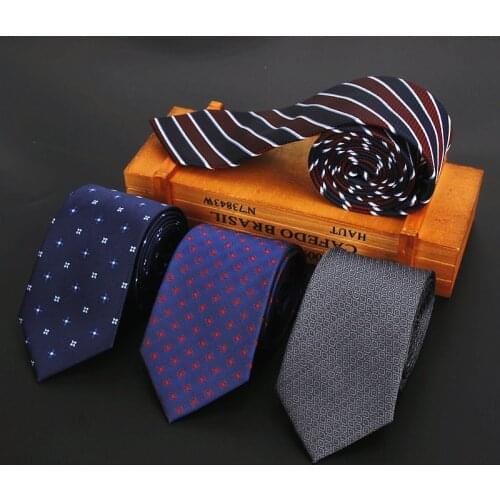 New Fashion Striped Plaid Mens Tie Red Blue Grey Classic Neck Ties Leisure Business Wedding High Quality 6cm Silk Necktie