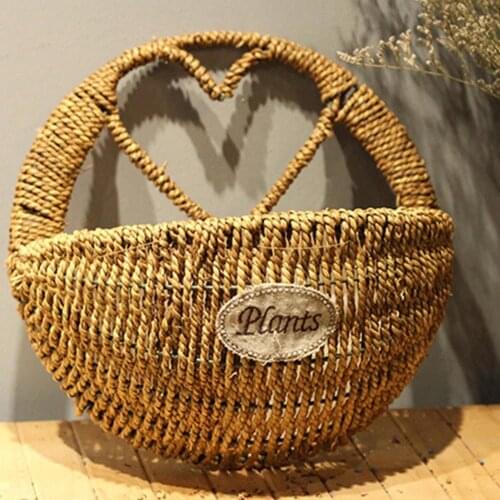 Flower Hanging Basket Hand Braided Heart-design Decorative Rattan Flower Hanging Basket for Home Rattan weaving straw weaving