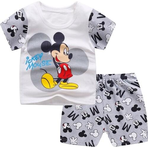 Disney Mickey Minnie fashion cotton mens and womens childrens short sleeve + shorts two-piece suit 1-3 years old