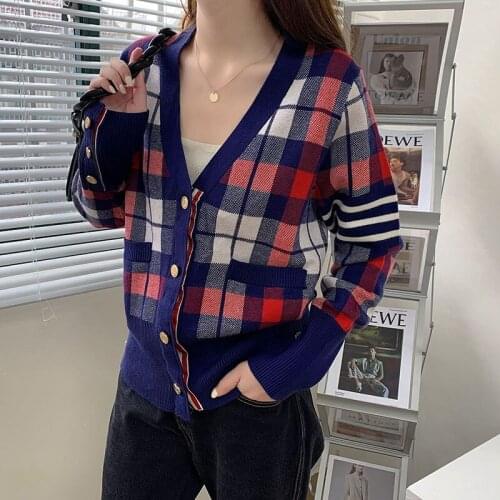 New V-Neck Long Sleeve Sweater Button Cardigan for Women Knitted Top Fashion Cardigan for Women Autumn Winter Short Crop Top