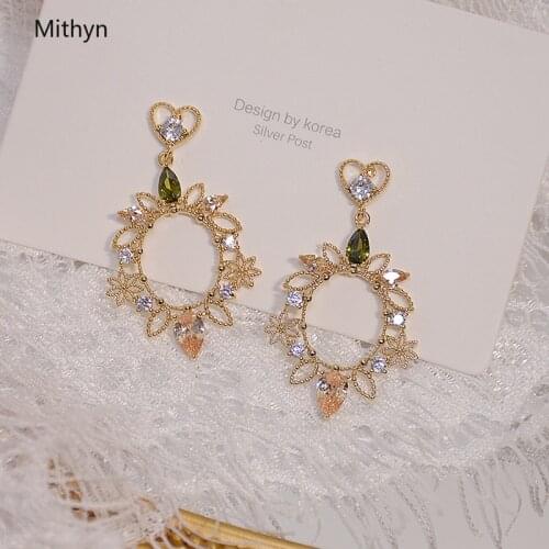 2021 New Arrival Delicate Jewelry 14K Real Gold Plated Leaves Stud Earrings Cubic Zircon Pearl Earrings