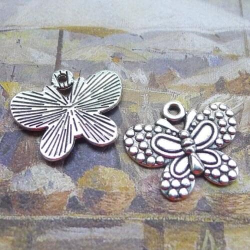 8 Pieces 21*25mm Antique Silver Color Vintage Butterfly Charms Pretty Necklace Earrings Pendant For Jewelry Making Findings