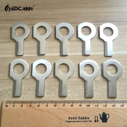 EDC GEAR Pocket Knife flint and steel Outdoor camping survival tools Camping Pocket Military Sharp Eye Knife Silver 10pcs/lot