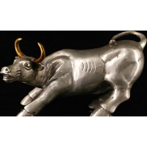 7" Collect Chinese Miao Silver Gilt Fengshui 12 Zodiac Year Bull Oxen Sculpture