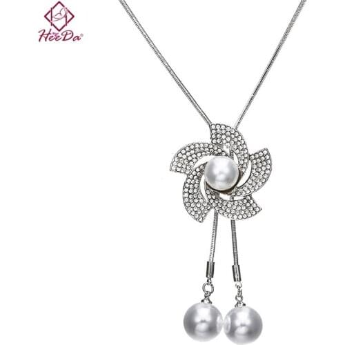 Korean Fashion Graceful Pearl Long Necklace for Women 2020 Autumn Winter New Sweater Chains Elegant Lady Chain on Neck Jewelry