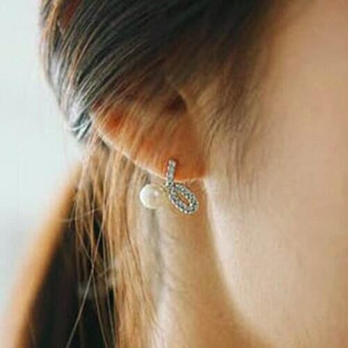 2021 Hot Gorgeous And Elegant Imitation Pearl Crystal Earrings (2 colors) Fashion Jewelry Wholesale