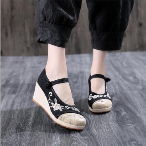 Spring Autumn New China Style Retro Wedges Heels Shallow Buckle Embroider Flowers Canvas Women Pumps Ladies Casual Shoes