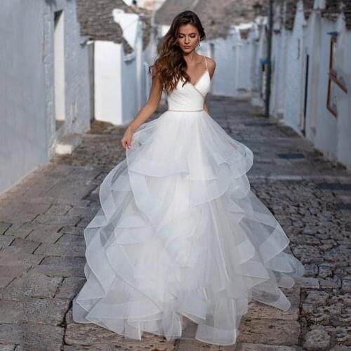 V-Neck Beads Spaghetti Straps Ruched Tiered Backless Tulle Boho A-Line Wedding Dress 2020 Vestido De Noiva
