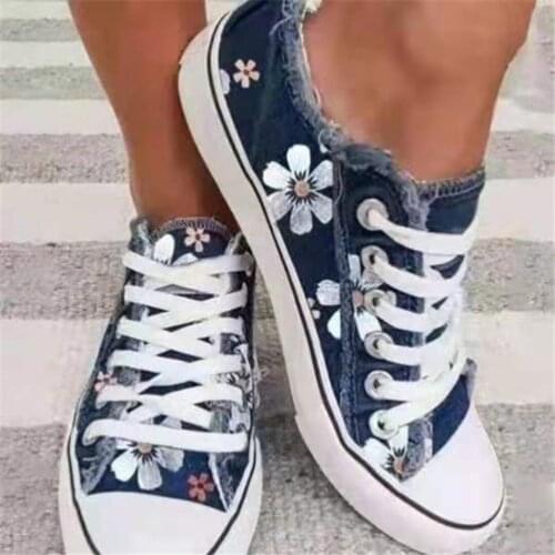 Women Retro Denim Canvas Shoes Flats Flower Vulcanized Student Female Shoses Summer Fashion Lace Up Sneakers Ladies Casual Shoes