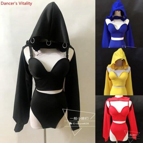 New Bar Sexy Performance Costume DS Dance Group Big Hat Low-cut Coat Chest Wrap Vest Shorts 3pcs Set Suit Pole Jazz Dancewear