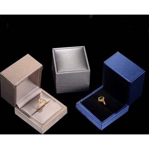 High Quality Square jewelry organizer boxes Engagement Rings For Earrings 6*6.5*5.3cm PU Jewelry Gifts Storage Display Boxes