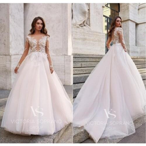 Long Sleeve Wedding Dresses Lace Applique Feather A Line Beach Wedding Dress Sweep Train Bridal Gowns Robes De Mariée