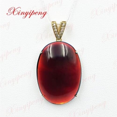 18 k yellow gold with 100% natural garnet pendant Simple and easy Fine jewelry All clean flawless Wine red