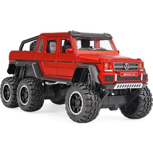 Cross-Country Alloy Car Model Metal Diecast Toy Vehicles Car With Pull Back Flashing Musical Gift For Kids Race Car toys1:32