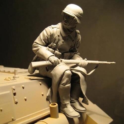 1/16 Winter Panzer Riders 1943-44, Resin Model figure GK, Soldier Military theme of WWII Unassembled and unpainted kit