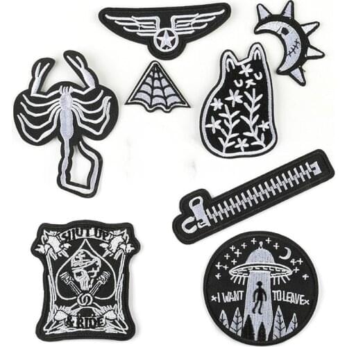 New Arrival Black and White Zipper Clothing Patches Iron on Stripes for Badges Stickers on Clothes Embroidery Moon Appliques