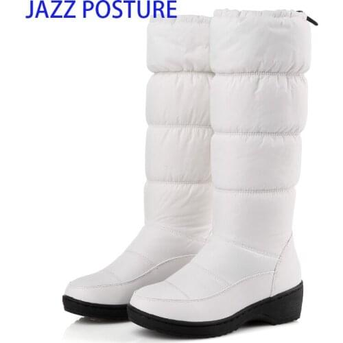 2021 The new non-slip waterproof winter boots plus cotton velvet women shoes warm light big size 43 Wedges snow boots w299