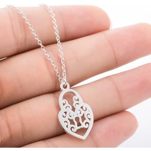 Mini Stainless Steel Origami Lock Necklace Tiny Small Heart Pendant Necklaces For Women Girl Clavicle Chain Choker Lover Collars