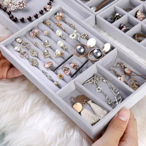 Fashion Velvet Jewelry Ring Display Organizer Box Hot Sales Portable Bracelet Earrings Jewelry Storage Tray Jewelry Storage Tool