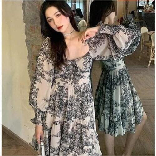 2021 new mid-length French design niche floral dress spring COTTON Beach Style A-LINE Lantern Sleeve Square Collar
