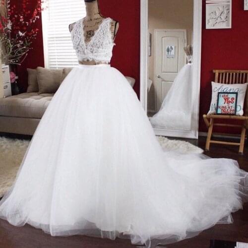 Pure White Tulle Wedding Skirts A-Line Puffy Elegant Bridal Skirts Sweep Train Custom Made High Waist Zipper Womens Skirts