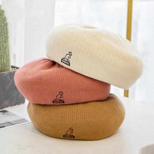 Autumn and winter new knitted kangaroo beret hat women fashion solid color wild painter hat wool hat tide