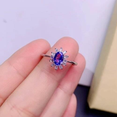 New Natural Tanzanite Ring 925 Silver Womens Ring Fresh and Elegant Simple Atmosphere or Natural Garnet