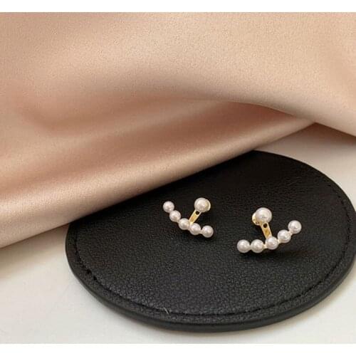 Elegant Golden Alloy Pearl Earrings 2021 Temperament Korean Womens Simple Earrings Womens Jewelry Party Gifts Easy To Wear