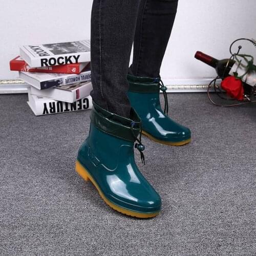 Warm Cotton Rain Shoes Warm Water Boots Womens Rubber Garden Shoes Waterproof Women Winter Boots Removable Thicken Cover 36-40